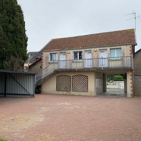 Le Saint Pierre Hotel Chemille-en-Anjou Kültér fotó